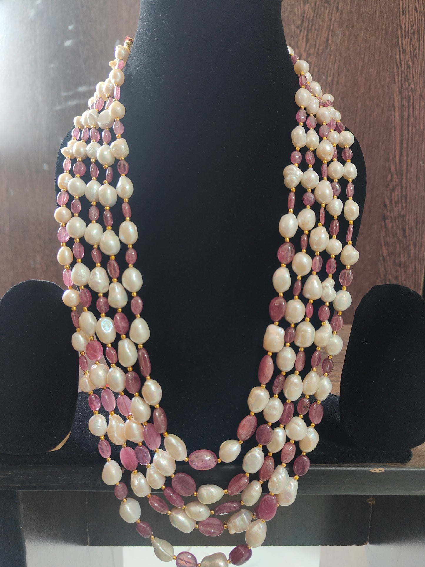 Pure pearls and ruby 5 layers necklace
