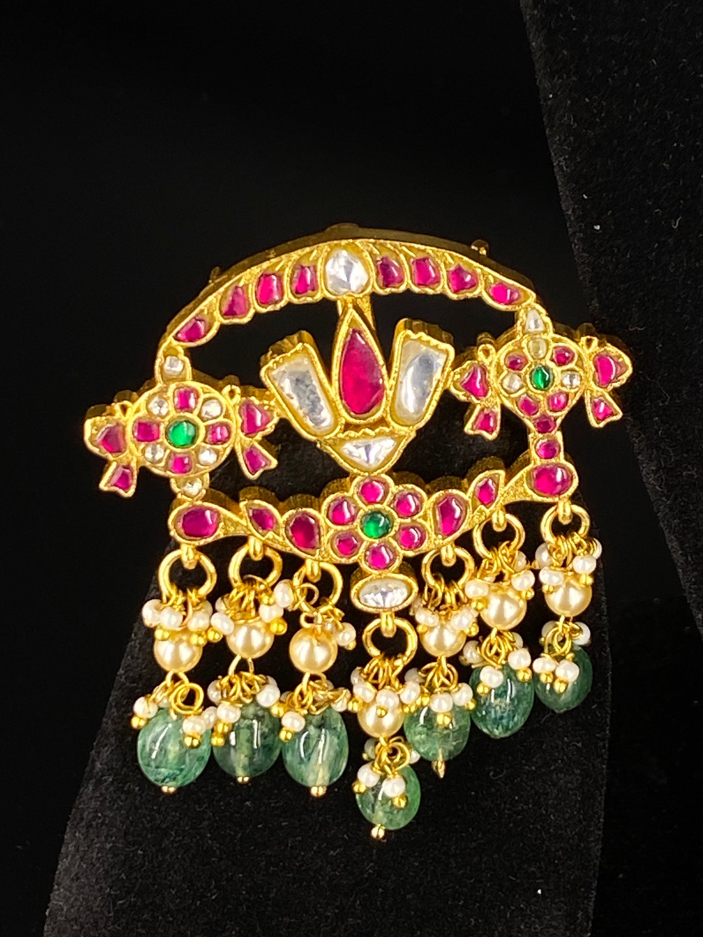 KUNDAN PENDENT
