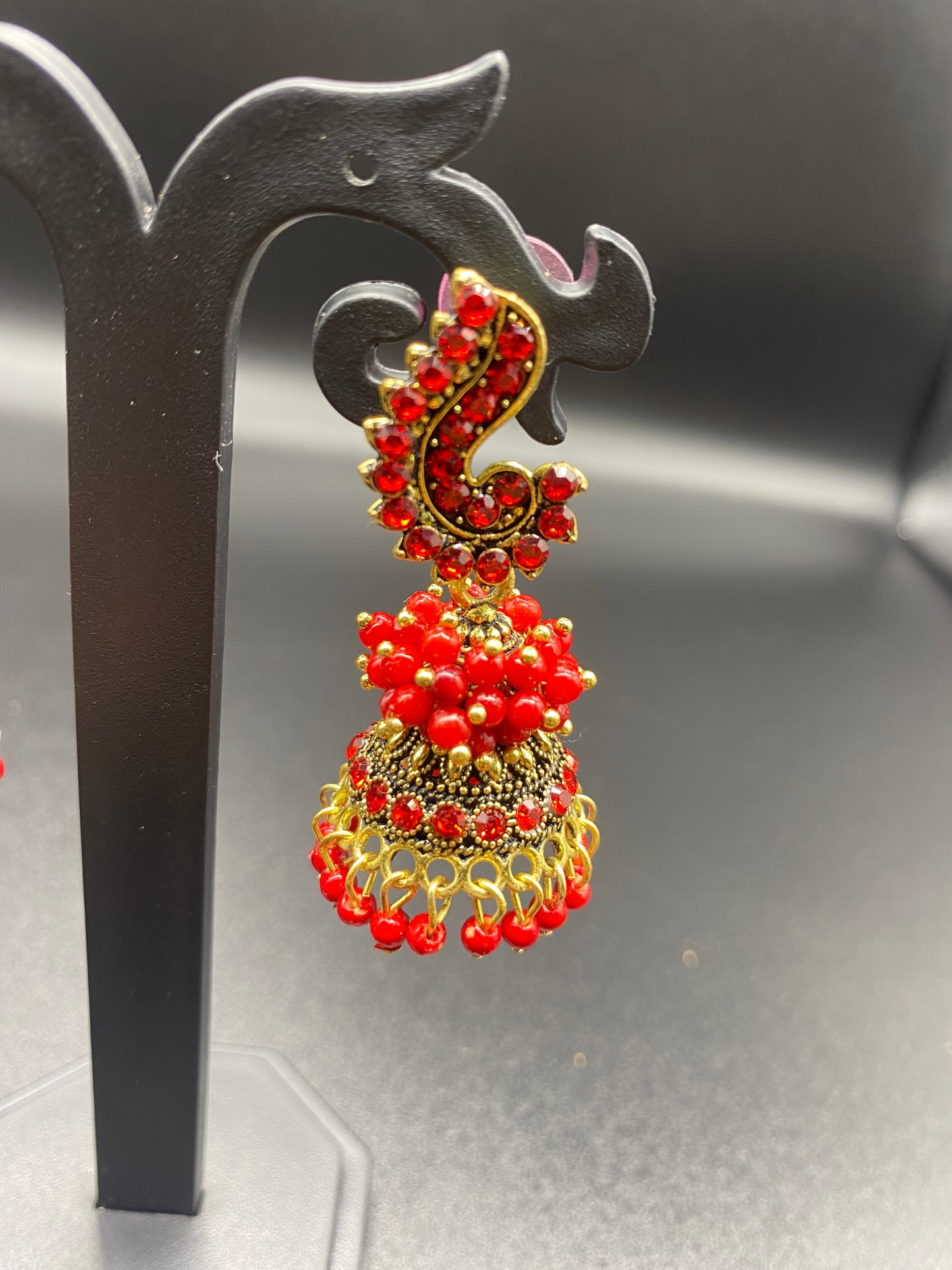 TRENDY RED JUMKHI EARRINGS