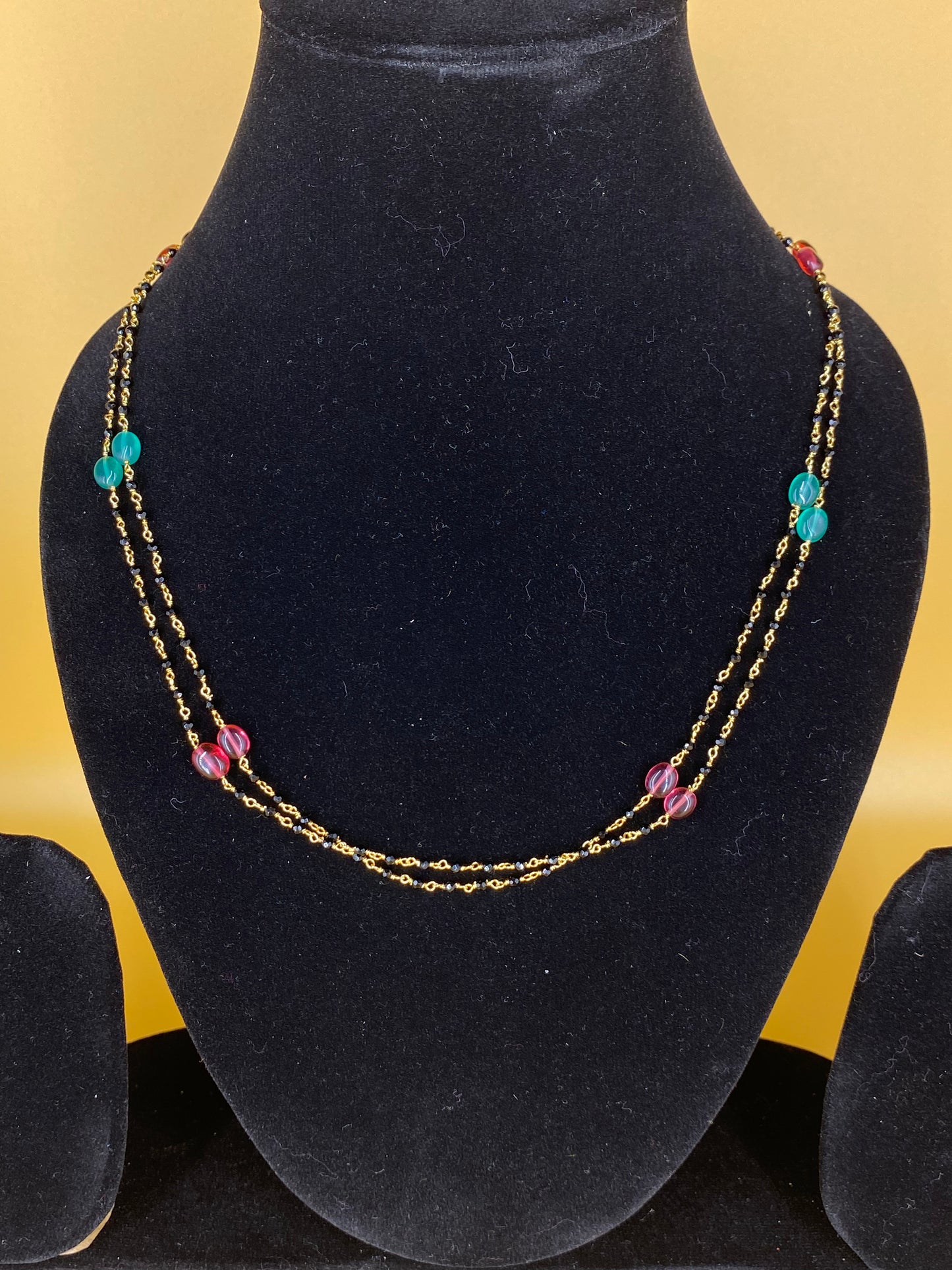 BLACK CRYSTAL BEADS NECKLACE SET