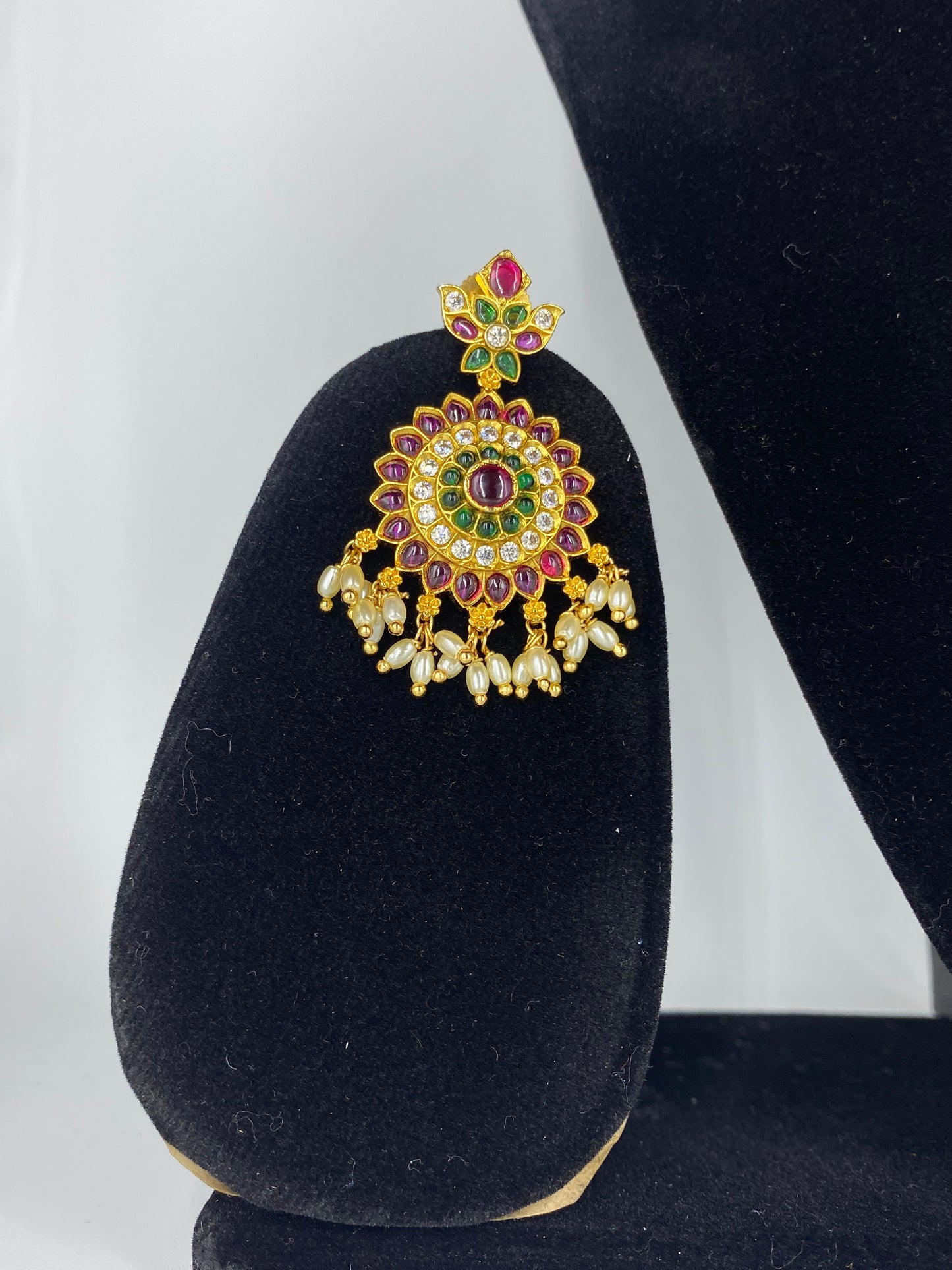 ANTIQUE PINK KUNDAN PENDENT WITH EARRINGS
