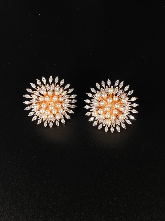 TRENDY STUD EARRINGS