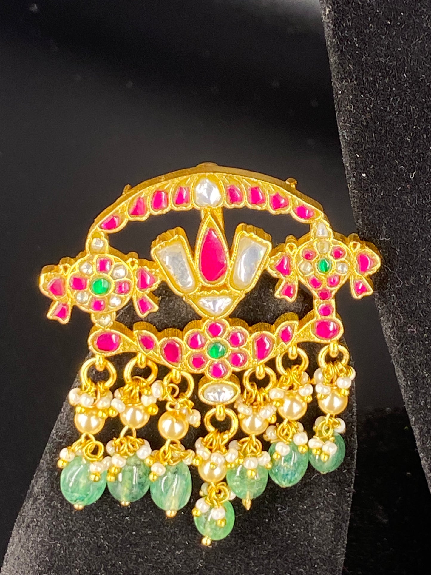 KUNDAN PENDENT