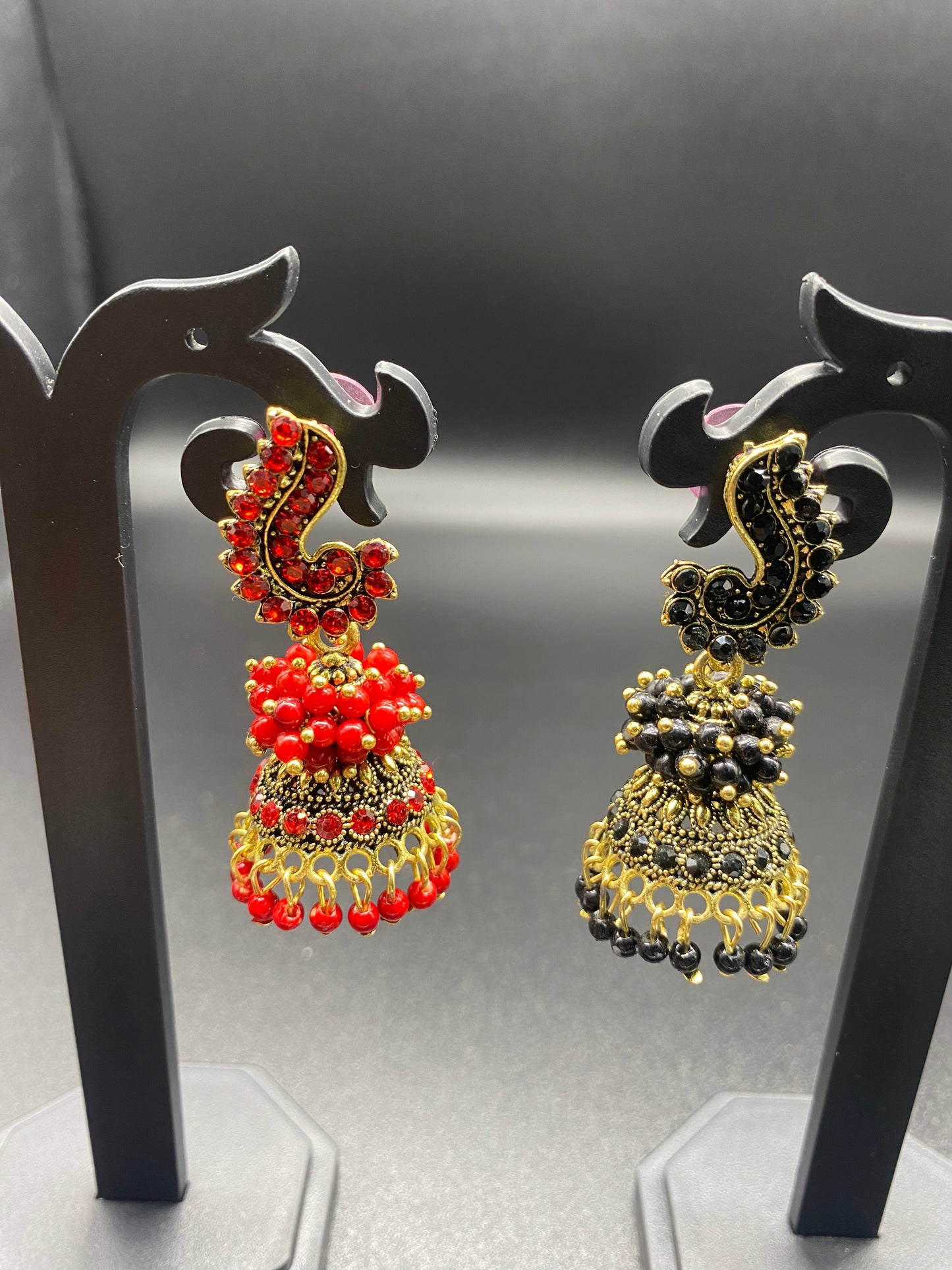 TRENDY RED JUMKHI EARRINGS