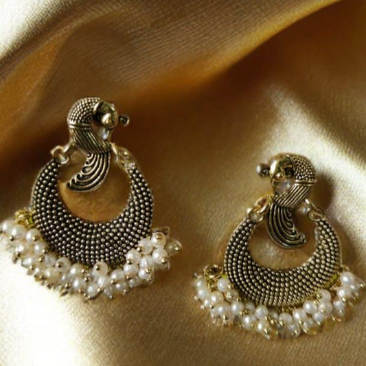 TRENDY EARRINGS